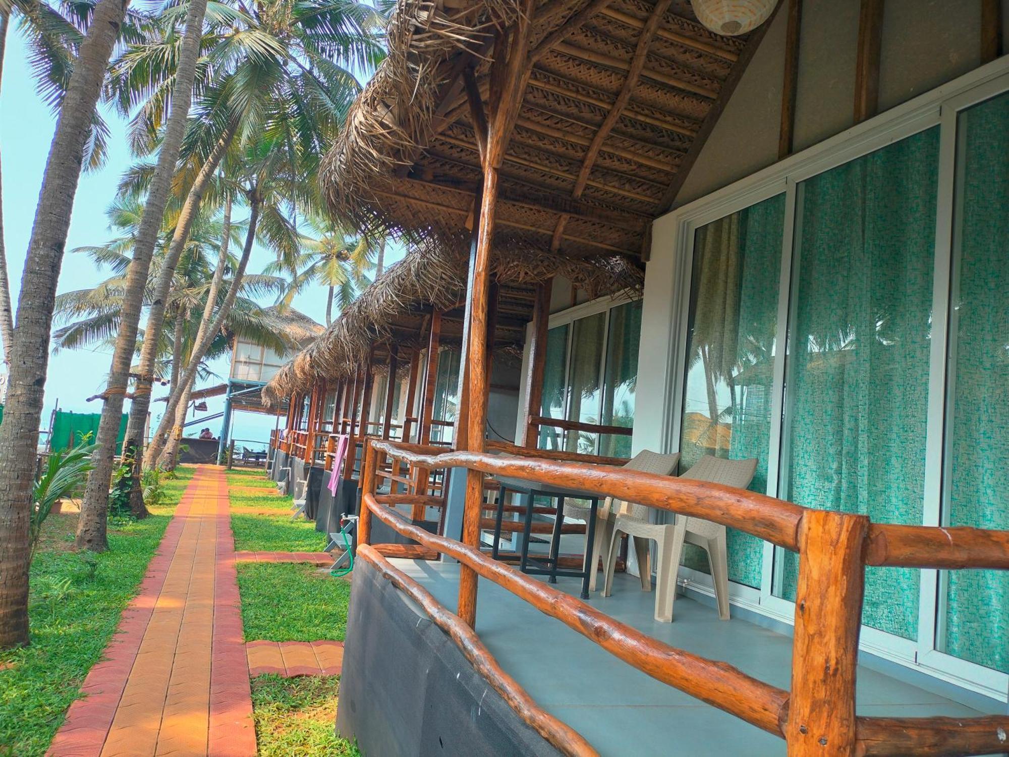 Agonda Beach Chalets Exterior foto