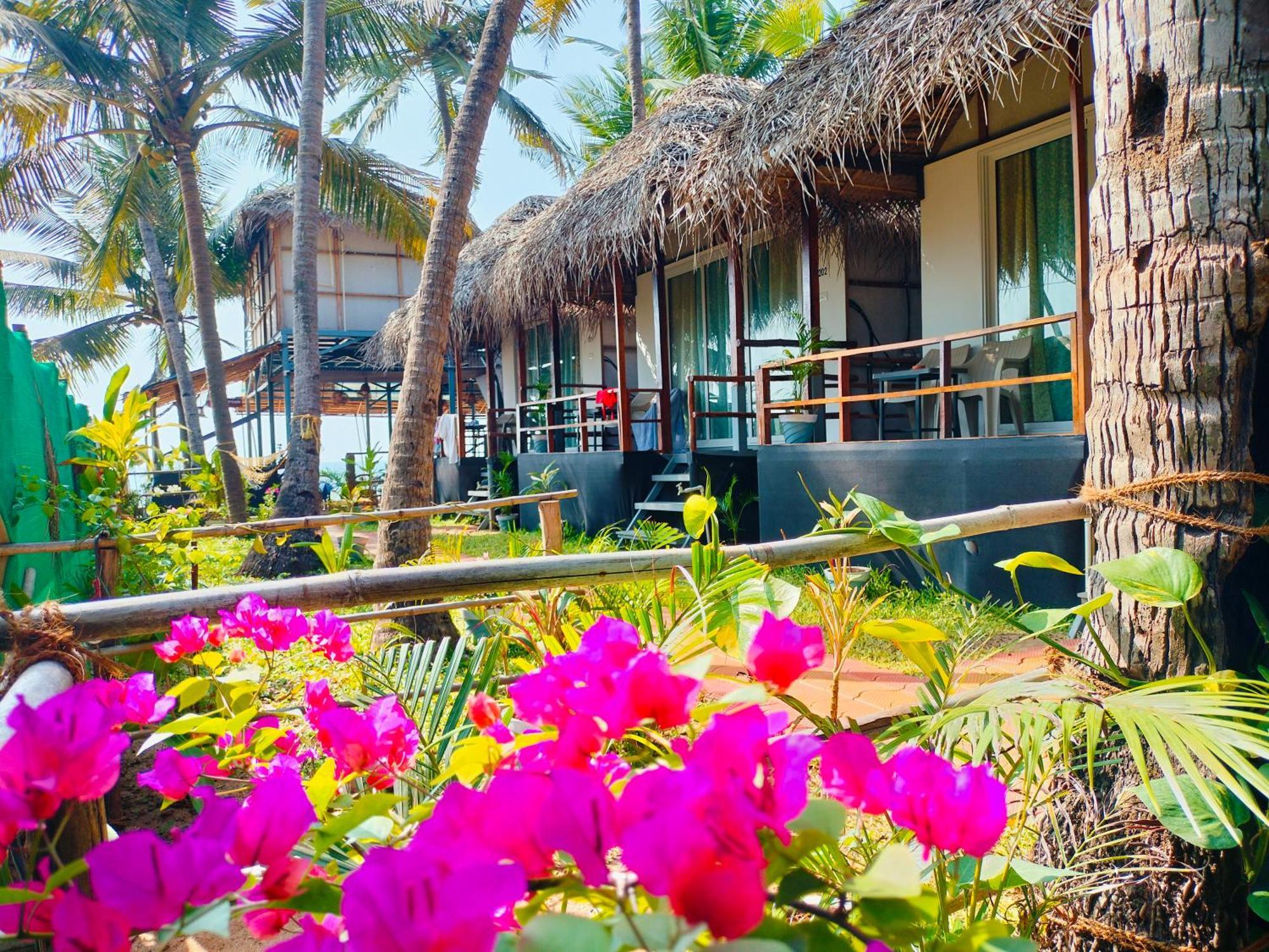 Agonda Beach Chalets Exterior foto